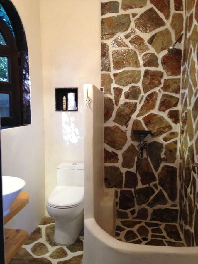 Under The Tuscan Sun Cottage In West Los Angeles Exterior photo